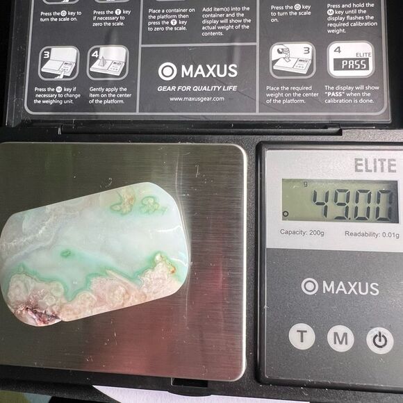 Green Flower Agate Crystal Palmstone (#8)‎ - Picture 13 of 13